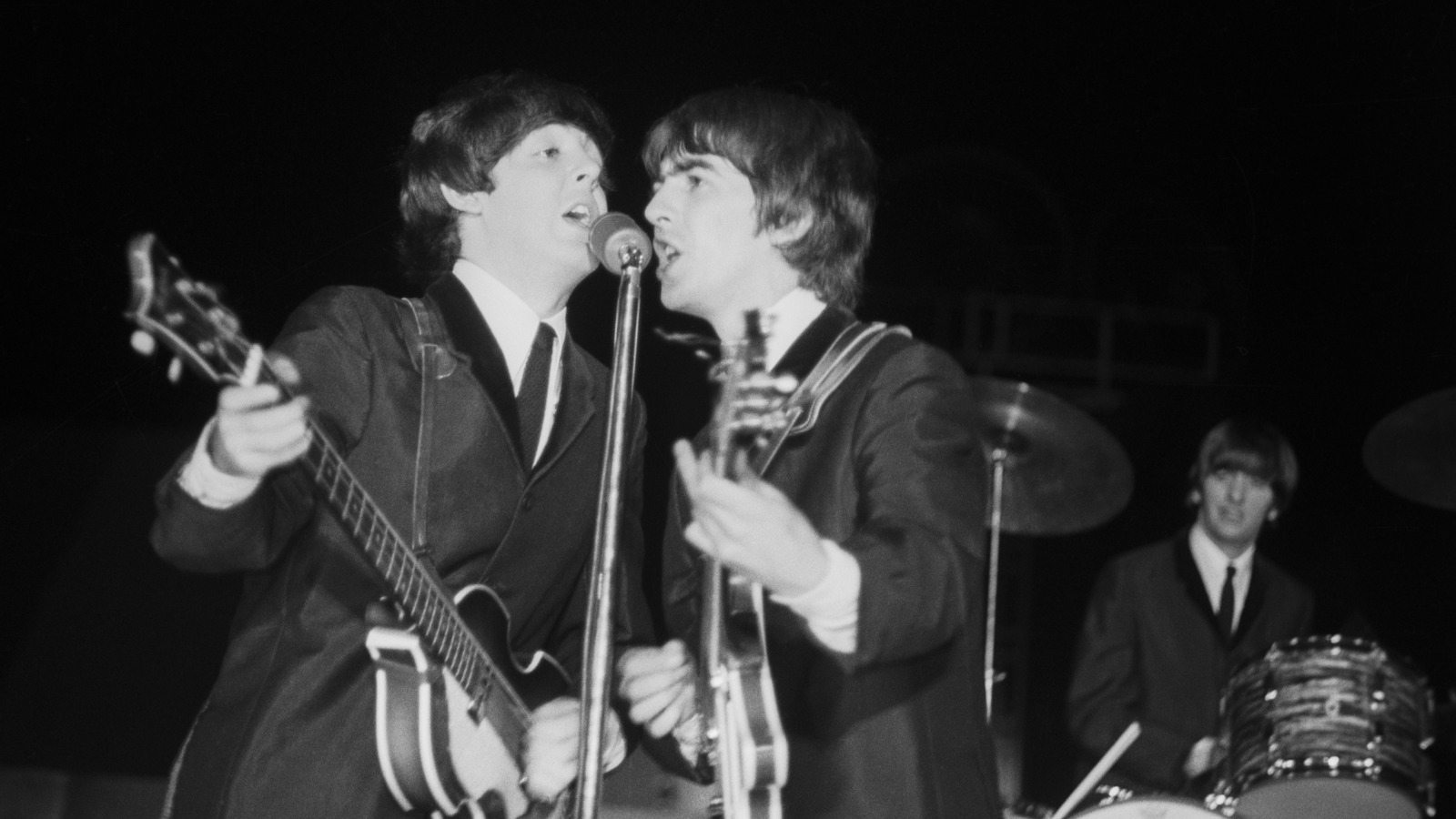 5 músicas de rock que transportarão os baby boomers para a formatura do ensino médio
