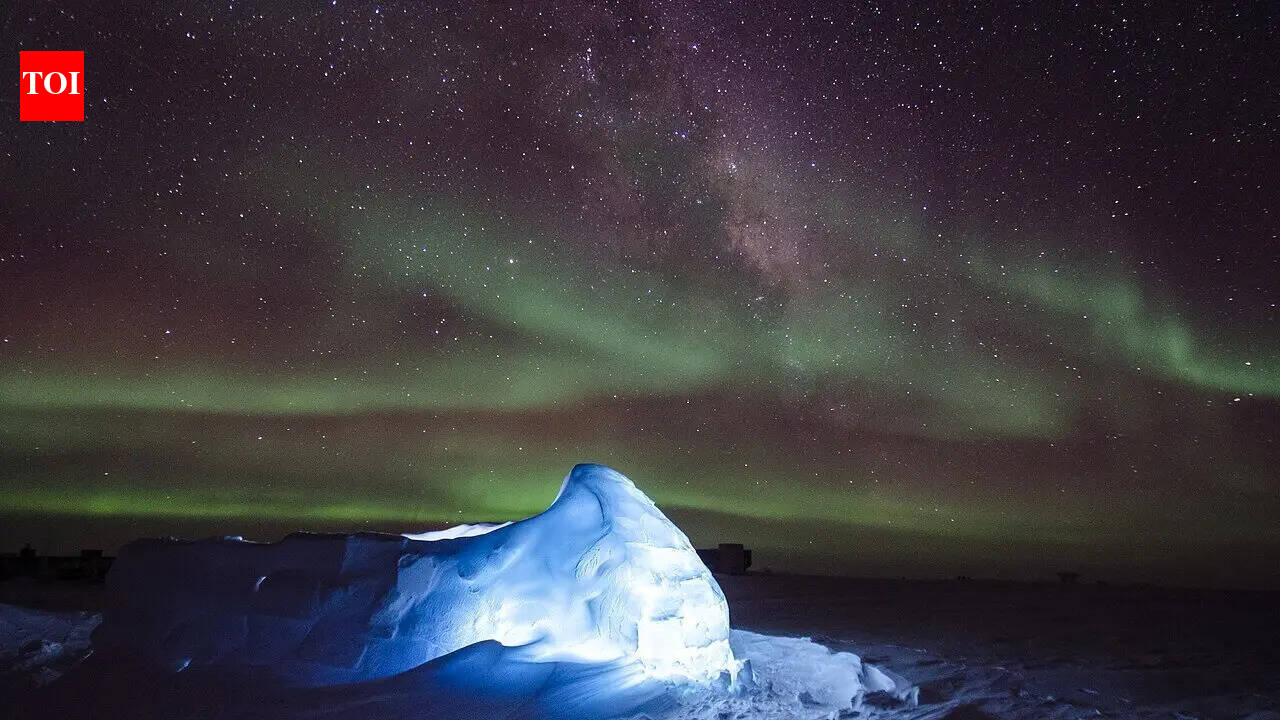 Cientistas transformaram as ondas de rádio da Antártica em música, e esses sons estranhos estão agora em nove álbuns |