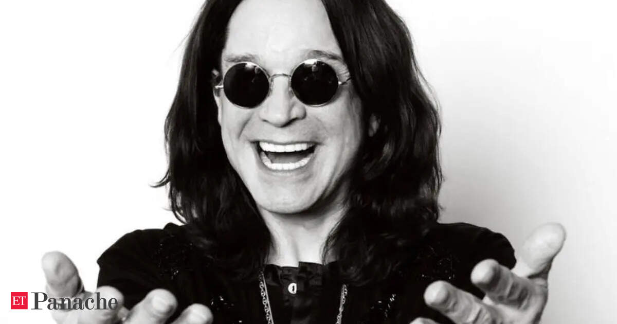 Citação do dia de Ozzy Osbourne: 'O engraçado é que eu nunca fui um lutador. Melhor um covarde vivo do que um herói morto, esse era o meu lema...' A filosofia de vida da lenda do rock britânica era escolher a sobrevivência ao invés do heroísmo performativo.
