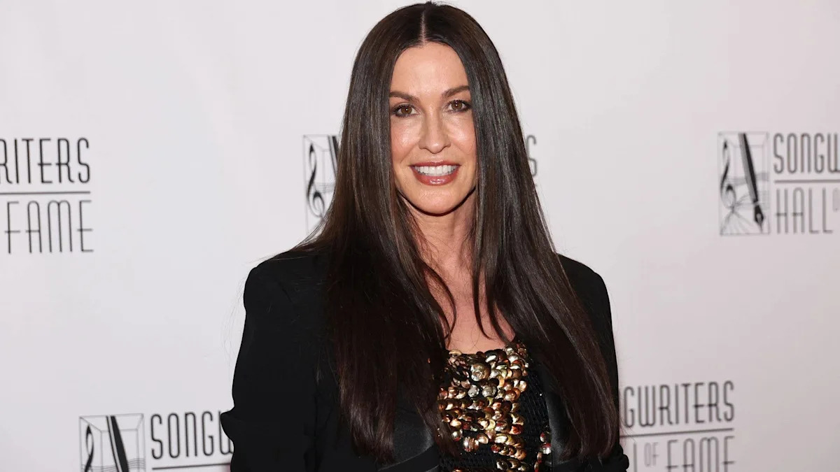 Conheça o marido da famosa rapper Alanis Morissette