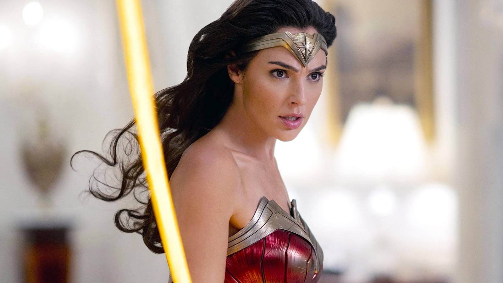 Escritor de Supergirl confirma caso de reinicialização da Mulher Maravilha no DCU