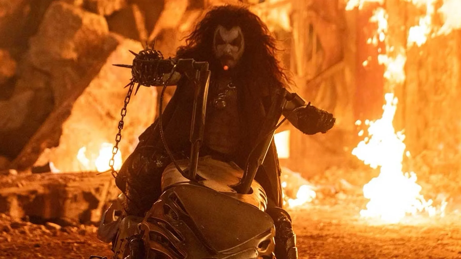 Jason Momoa revela como é a relação de Lobo com o Superman no DCU — GeekTyrant