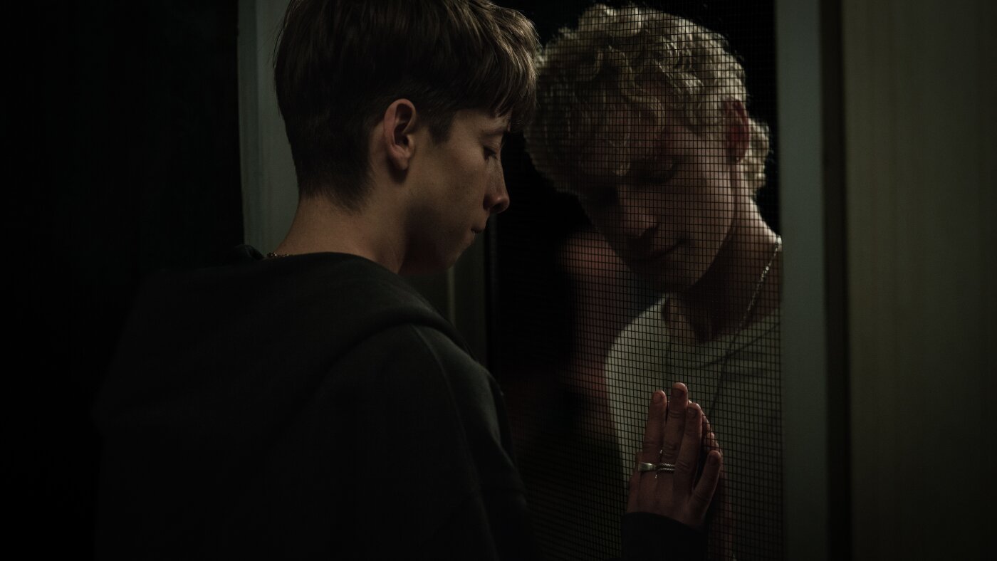 'Levítico' de Adrian Chiarella mostra que os últimos meninos do terror podem encontrar o amor: NPR