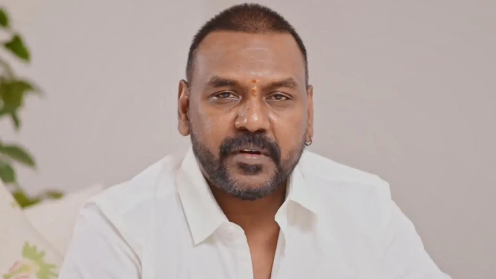 Raghava Lawrence reage à reação contra a analogia do 'cachorro de rua': 'Completamente enganoso'
