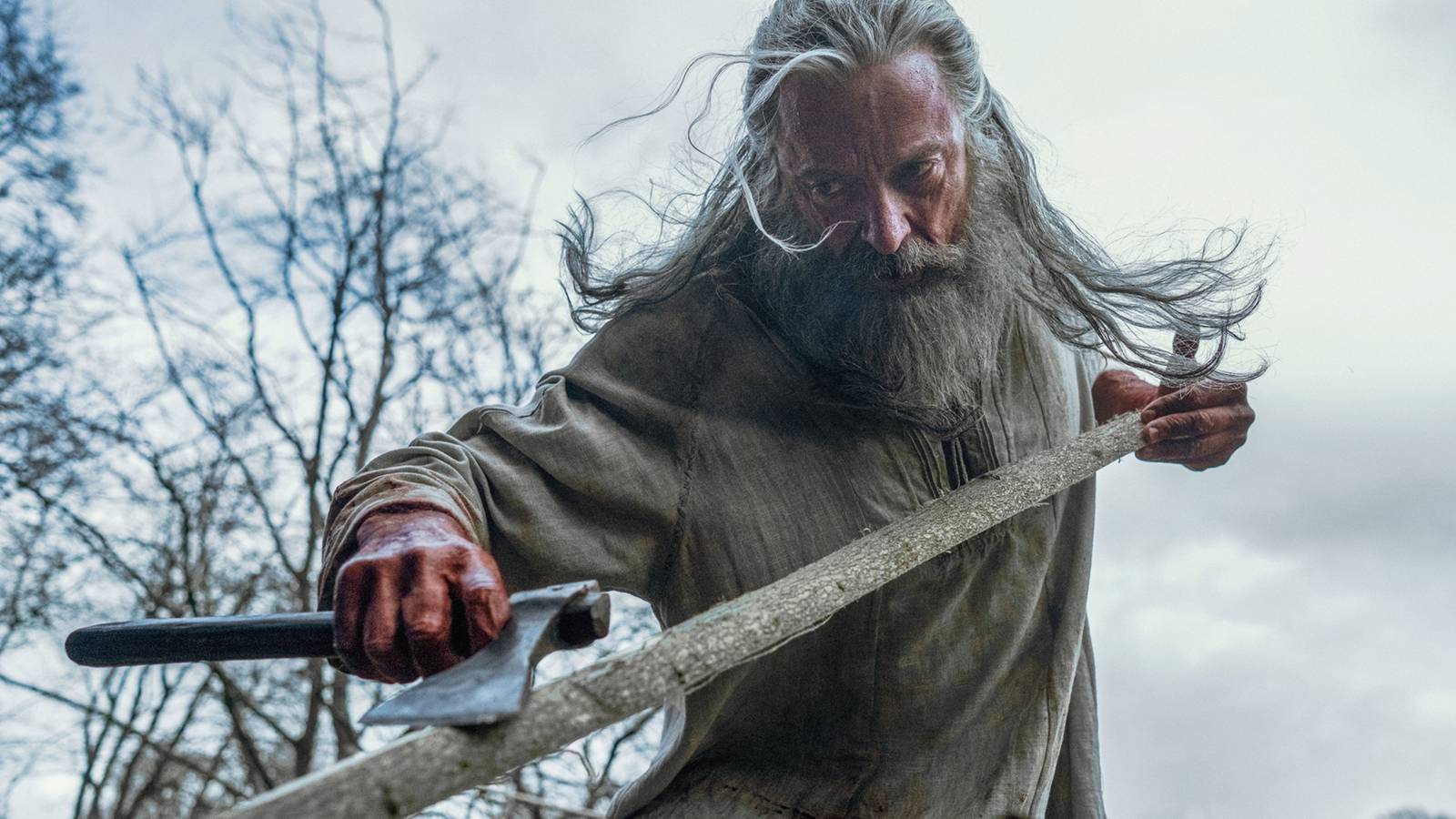 Robin Hood recebe tratamento de ‘Logan’ nas primeiras reações ao filme de ação e aventura