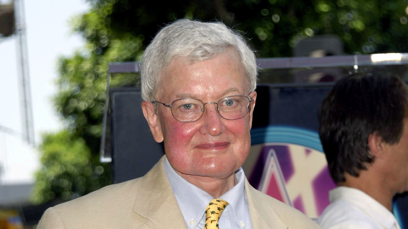 Roger Ebert ficou desapontado com este popular filme de terror de ficção científica dos anos 1980
