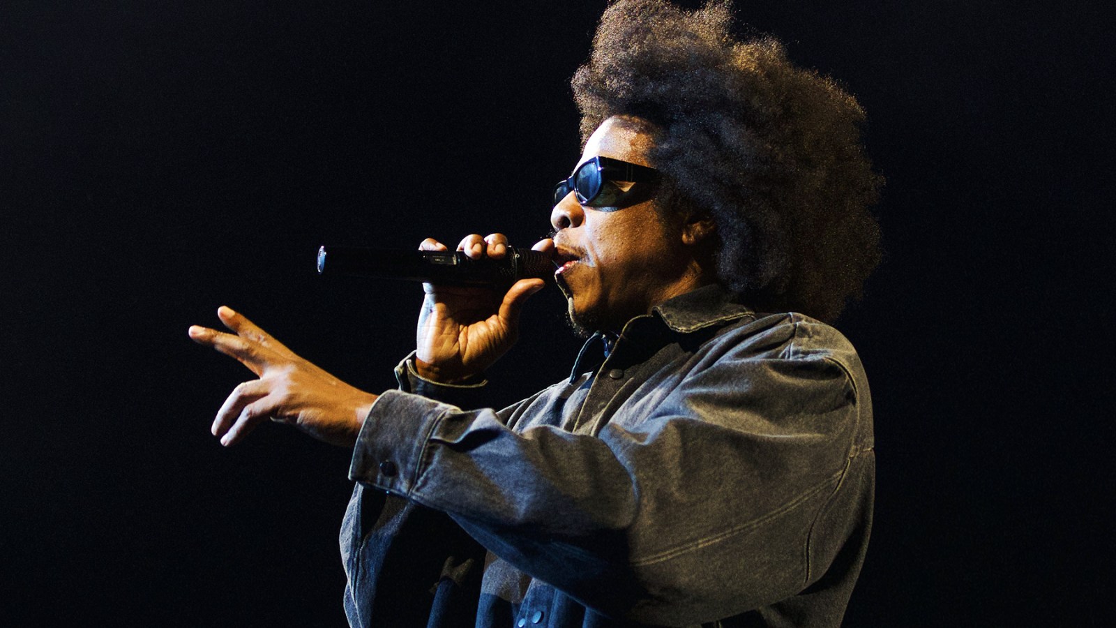 Roots Picnic Freestyle de Jay-Z mira em Drake e em seu próprio legado
