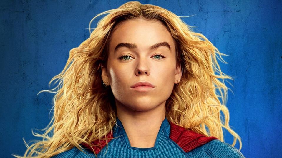 ‘Supergirl’ abrirá track com US$ 55 milhões, menos da metade do primeiro fim de semana de ‘Superman’